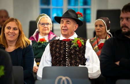 Napoved: 52. Dnevi narodnih noš in oblačilne dediščine (3)